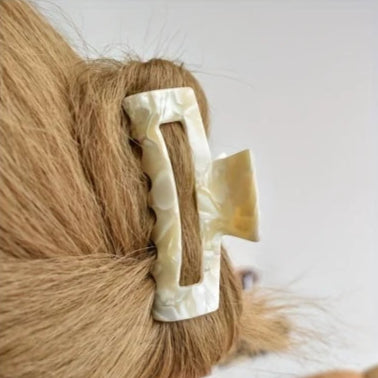 Gildie Rectangle Claw Clip