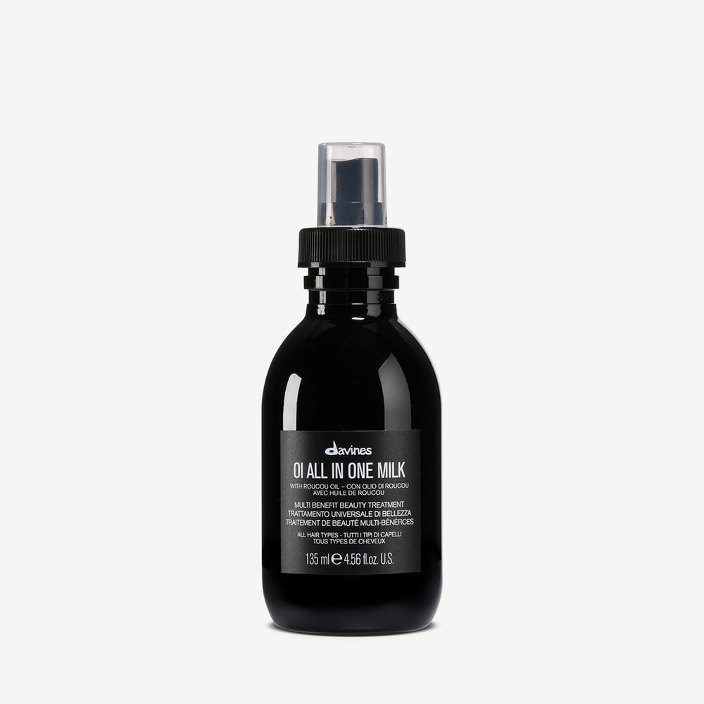 Davines Oi All In One Milk 135ml white background bottle leave-in milk for frizz control and shine — Sable Boutique NZ