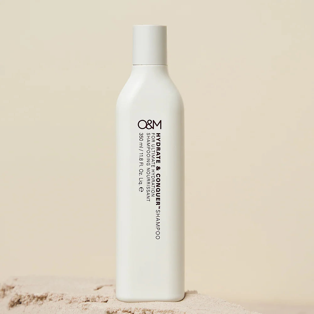 O&M Hydrate and Conquer Shampoo Hero