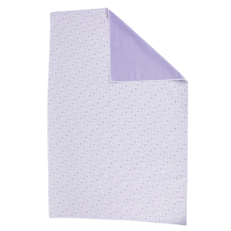 Clever Curl Microfibre Plopping Towel in use for plopping curly hair
