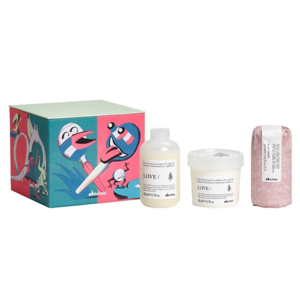 Davines Love Curl Pack 2026 Christmas gift box containing LOVE Curl Conditioner 250ml for curly hair