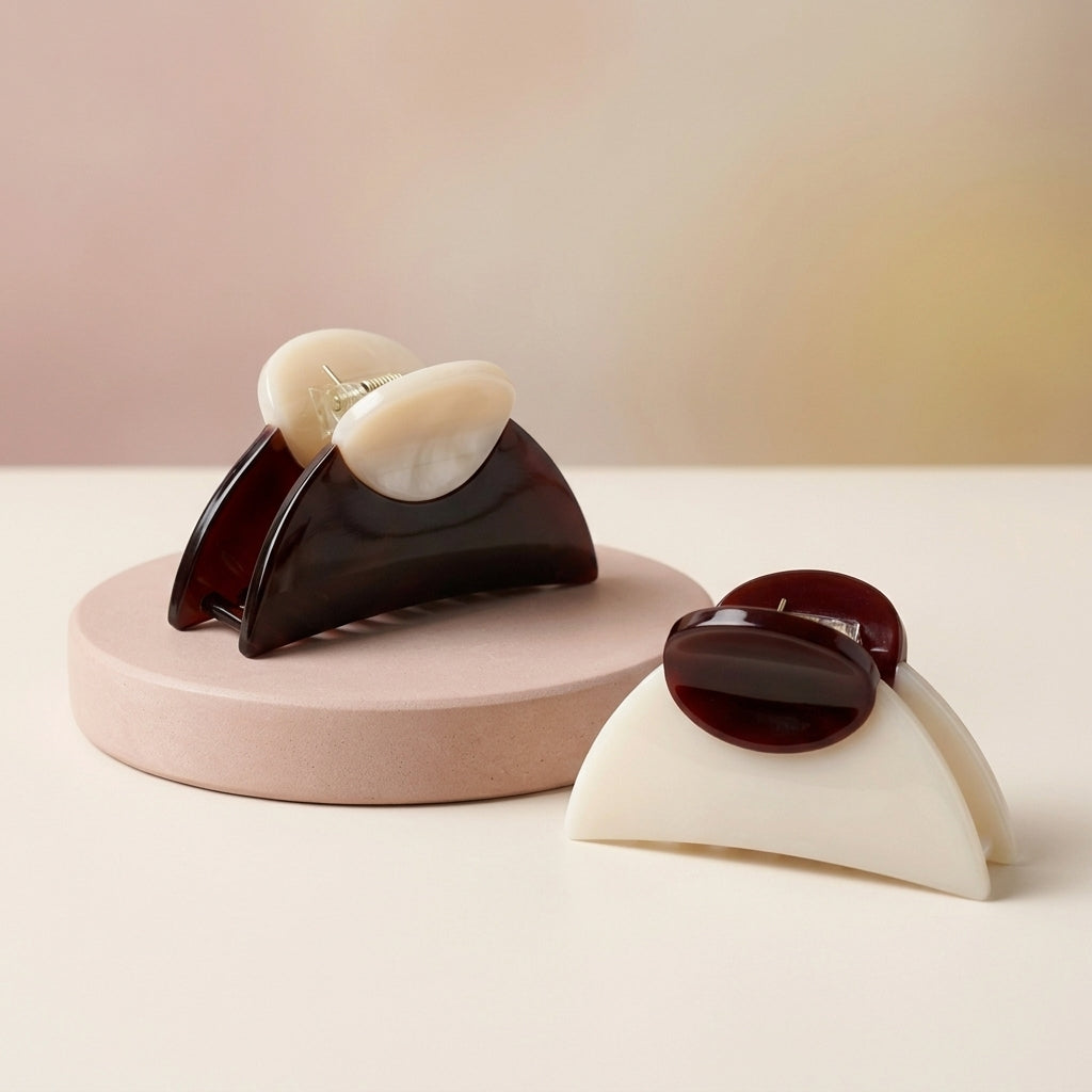 Gildie Two-Tone Deco Claw Clip
