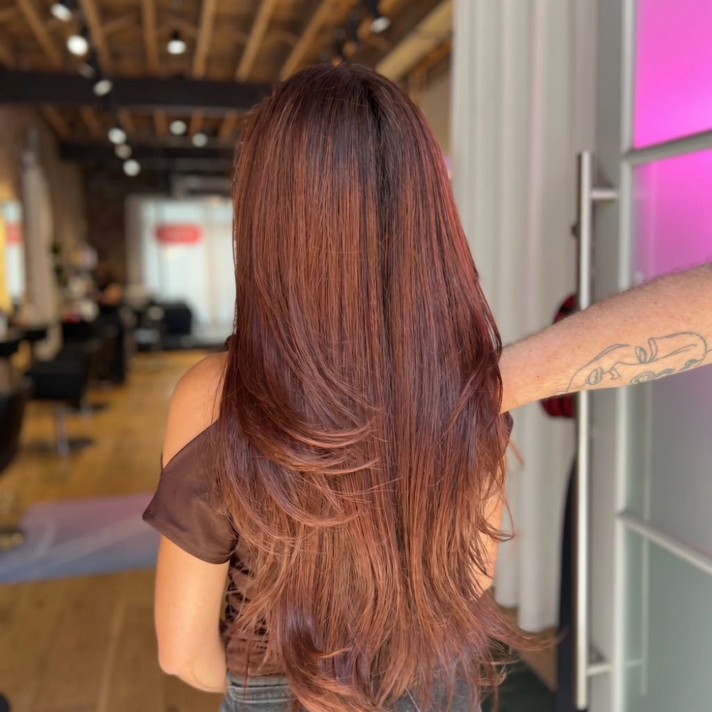 O&M Flexible Queenie hairspray on styled hair with touchable movement and shine