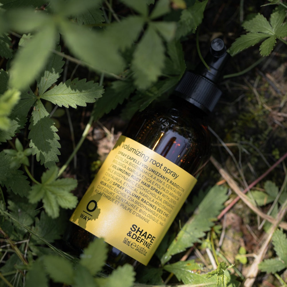 Oway Volumising Root Spray 160ml bottle close-up