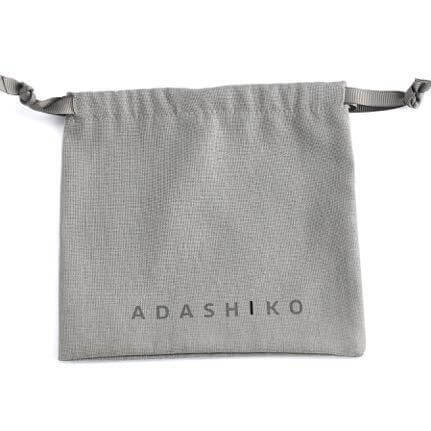Adashiko Kabuki Cleansing Brush and Linen Bag