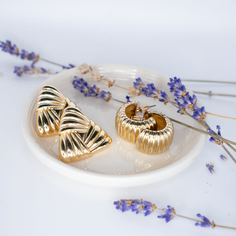 Gildie Golden Chic Earrings