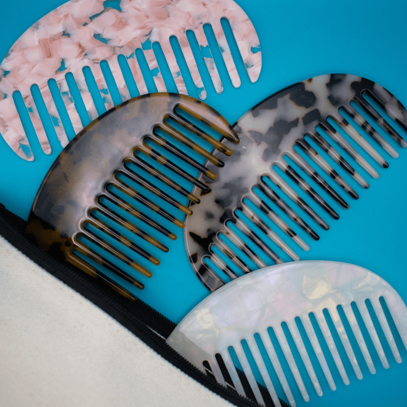 Gildie Curved Comb