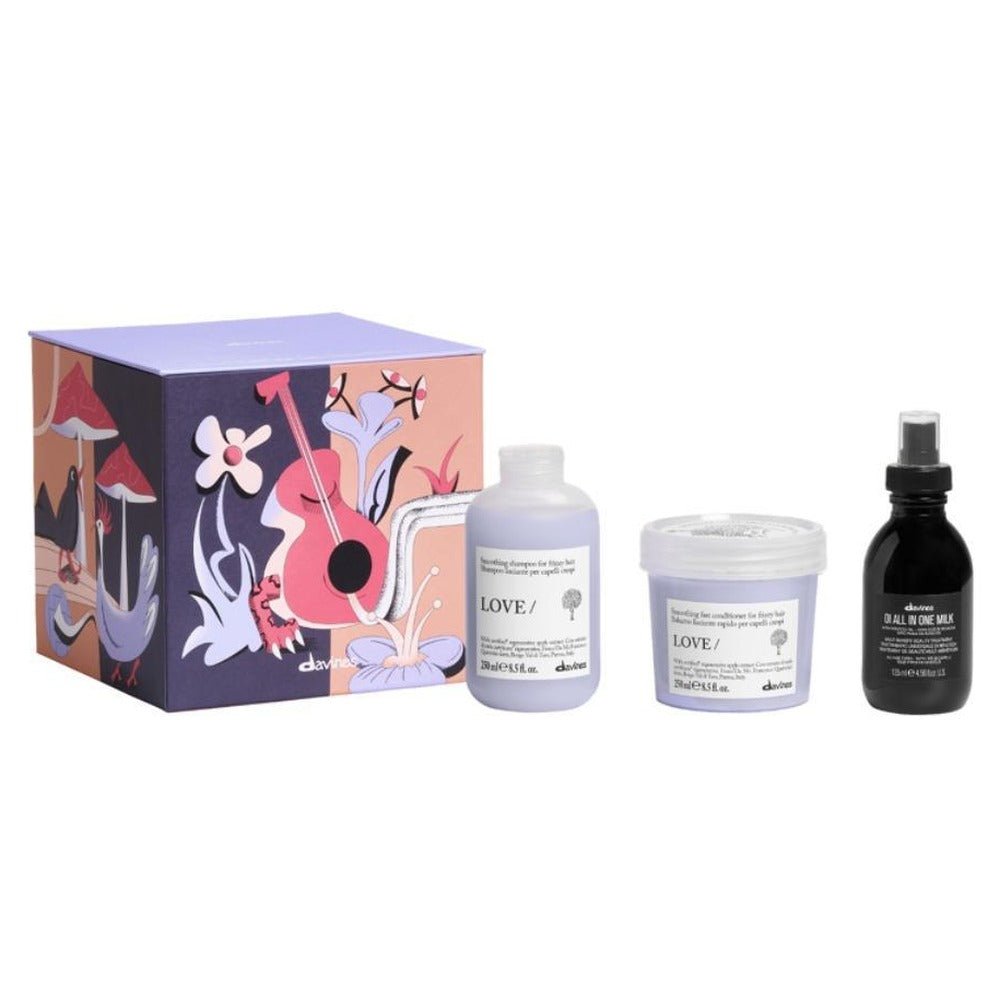 Davines Love Smoothing Pack 2026 Christmas gift box containing LOVE Smoothing Shampoo 250ml