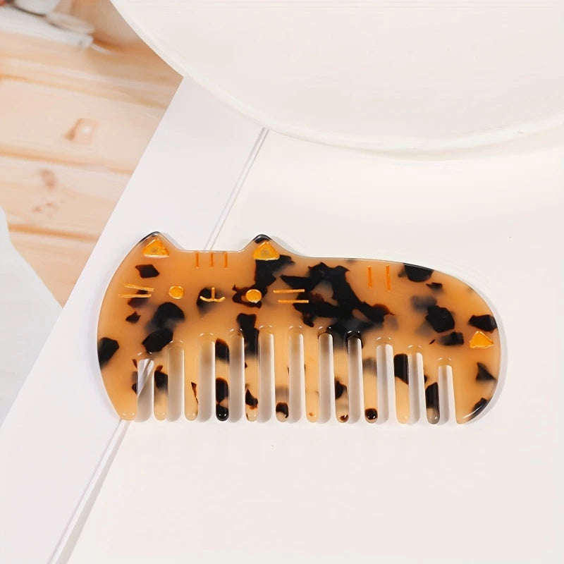 Gildie Playful Paws Comb