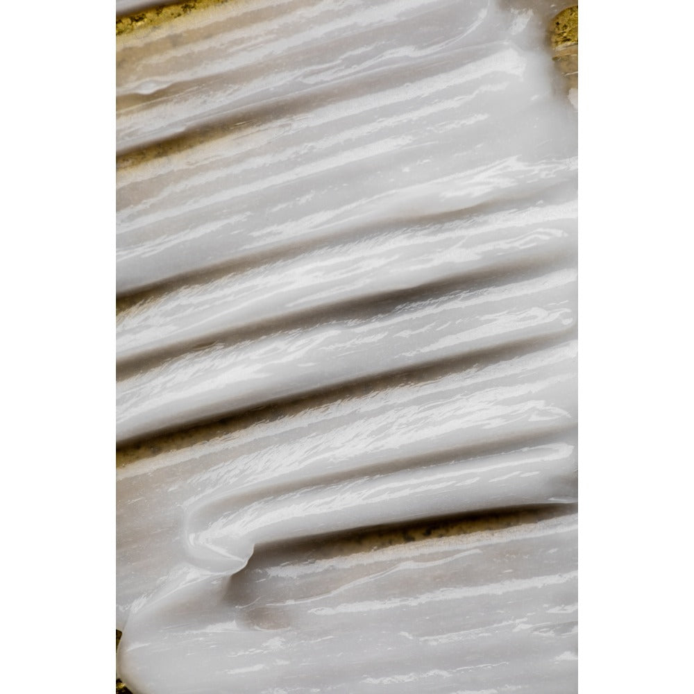 Oway Hydro-Balance Scalp Gel texture close up