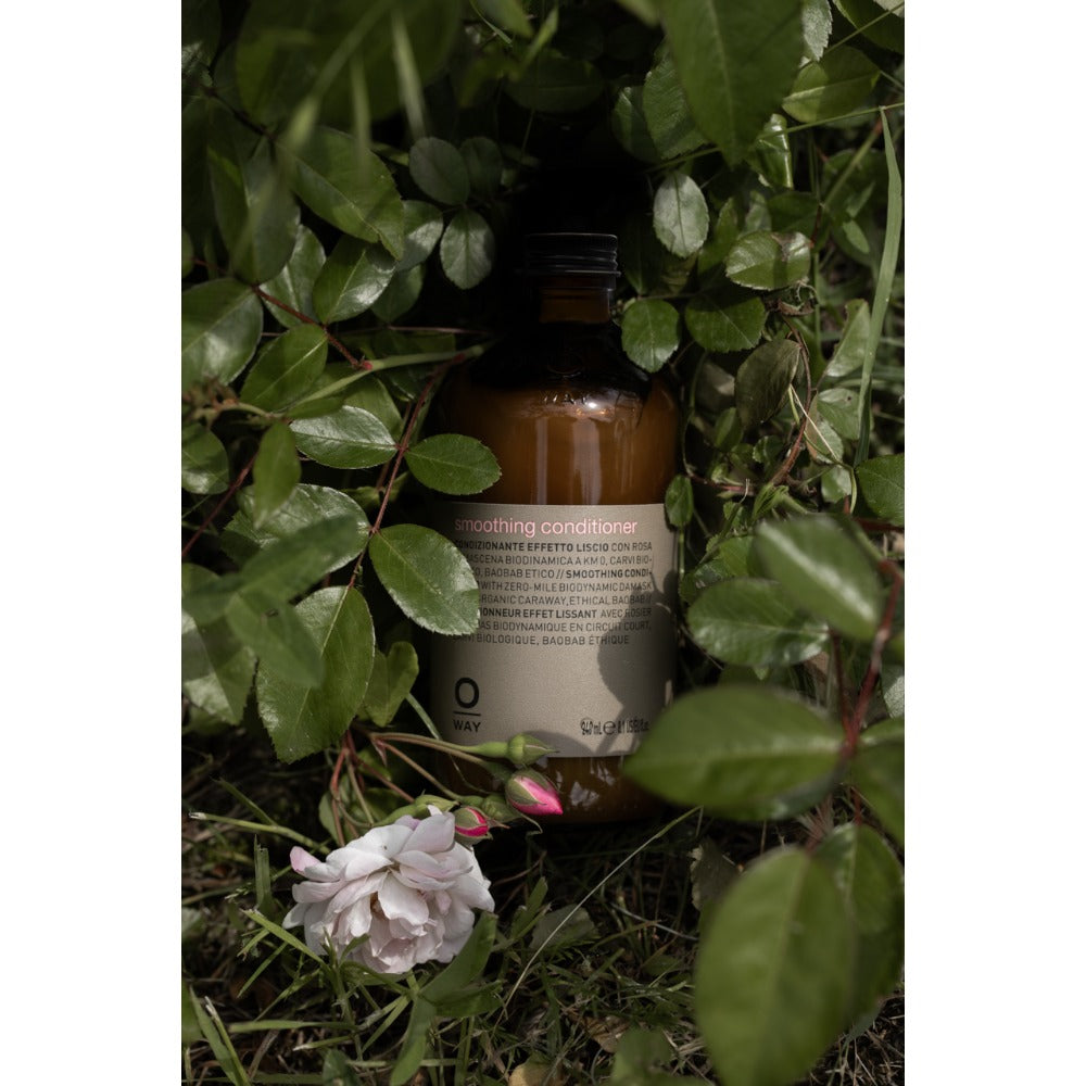 Oway Smoothing Conditioner bottle with measuring cap