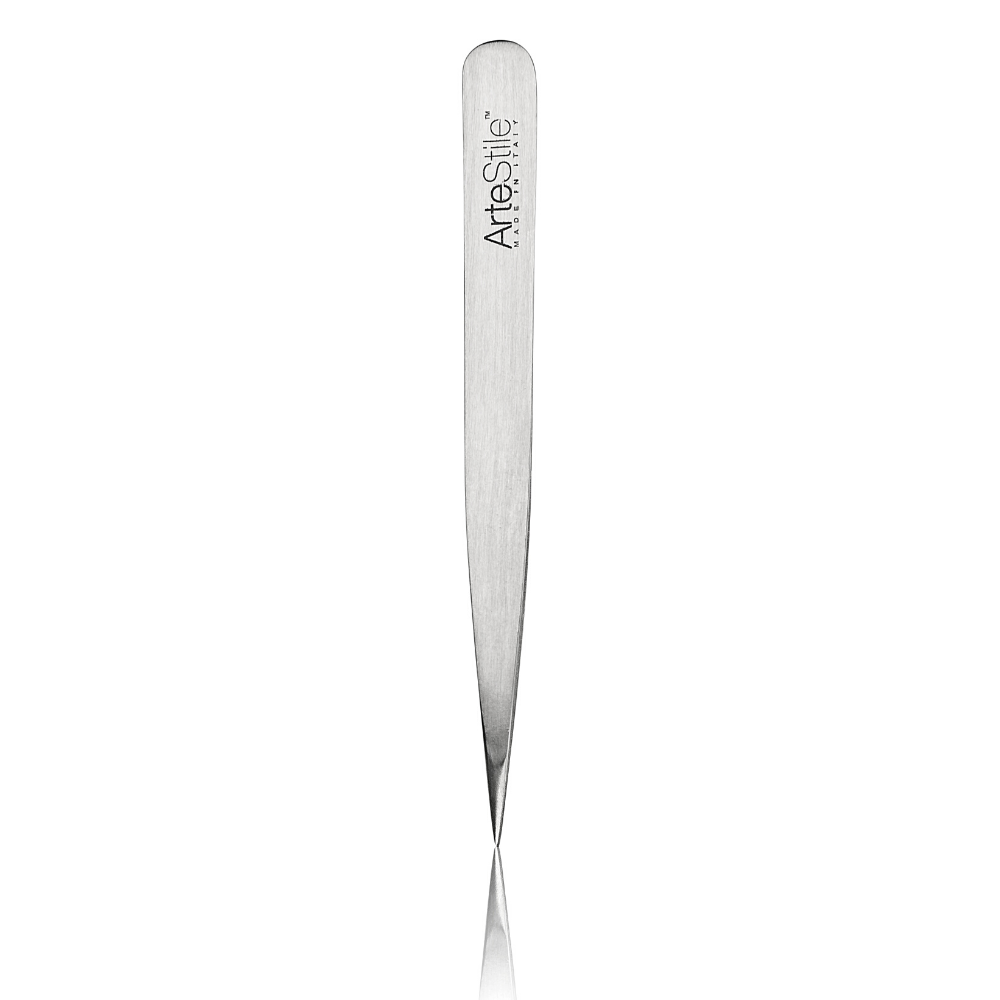 ArteStile Point Tweezers in stainless steel, white background packshot for ingrown hairs and fine facial hair