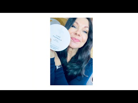 Iles Formula founder Wendy Iles explaining how to use the Hair Mask